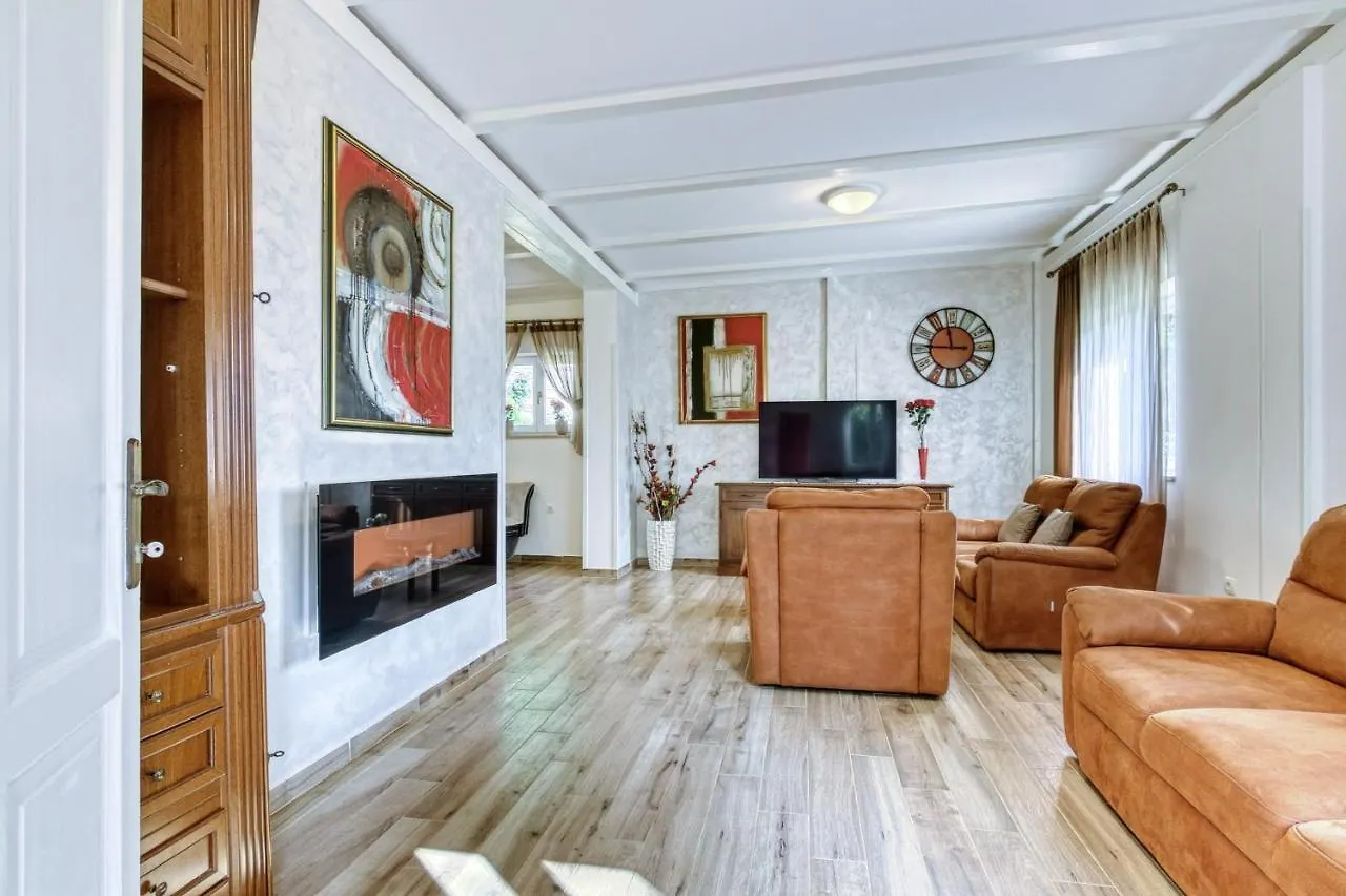 Holiday Home Giardino Marino Pomer